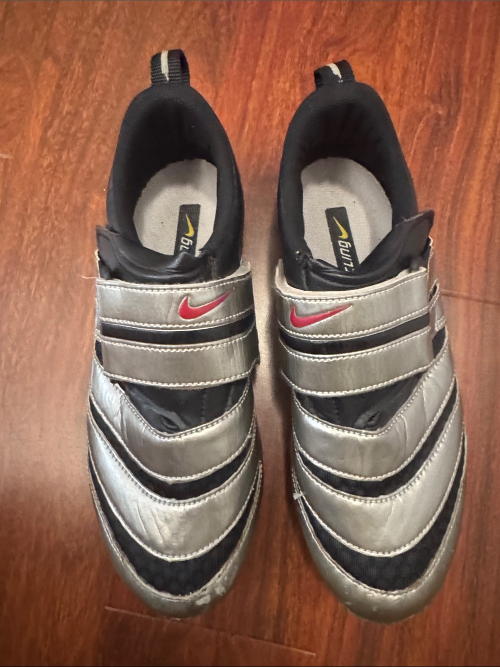 Nike women’s Silver, Velcro Cycling Shoes, Size 38
